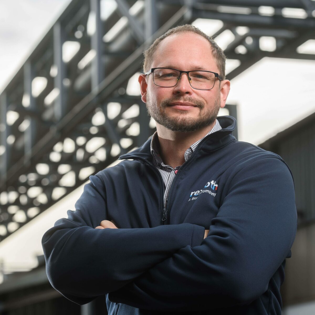 Porträtbild von Mitarbeiter von Bosch Rexroth